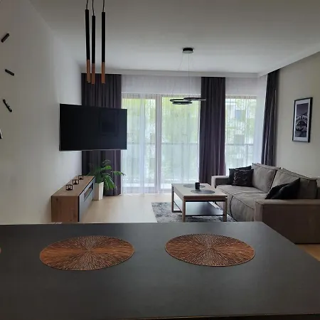 Parkitka Apartment *